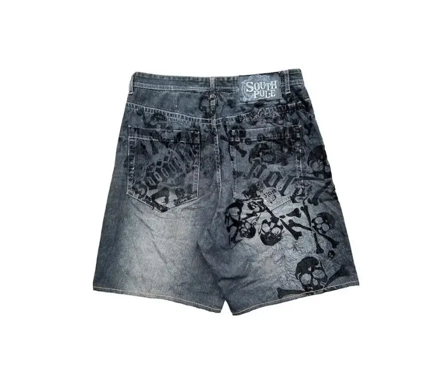 Graphic print shorts