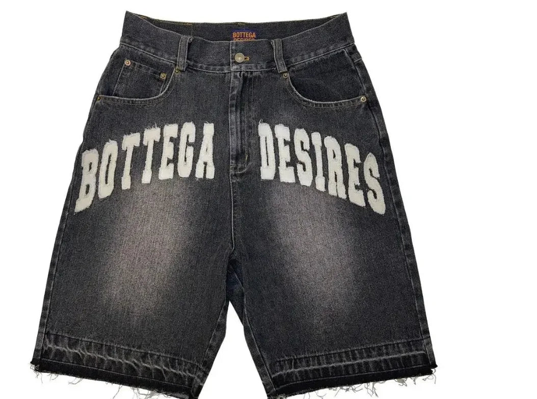 Graphic print shorts