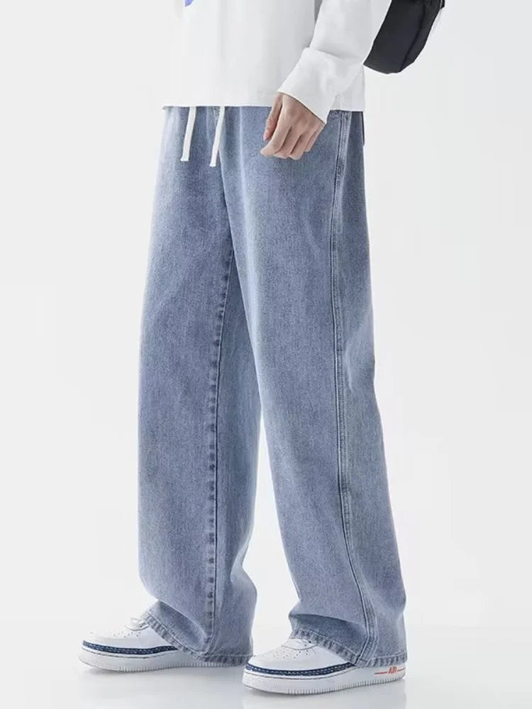 High street dragging jeans